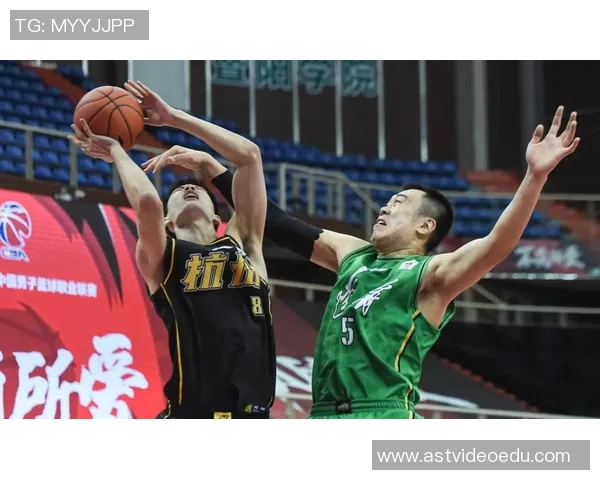 CBA联赛本周焦点赛事回顾 精彩集锦与赛场瞬间全解析